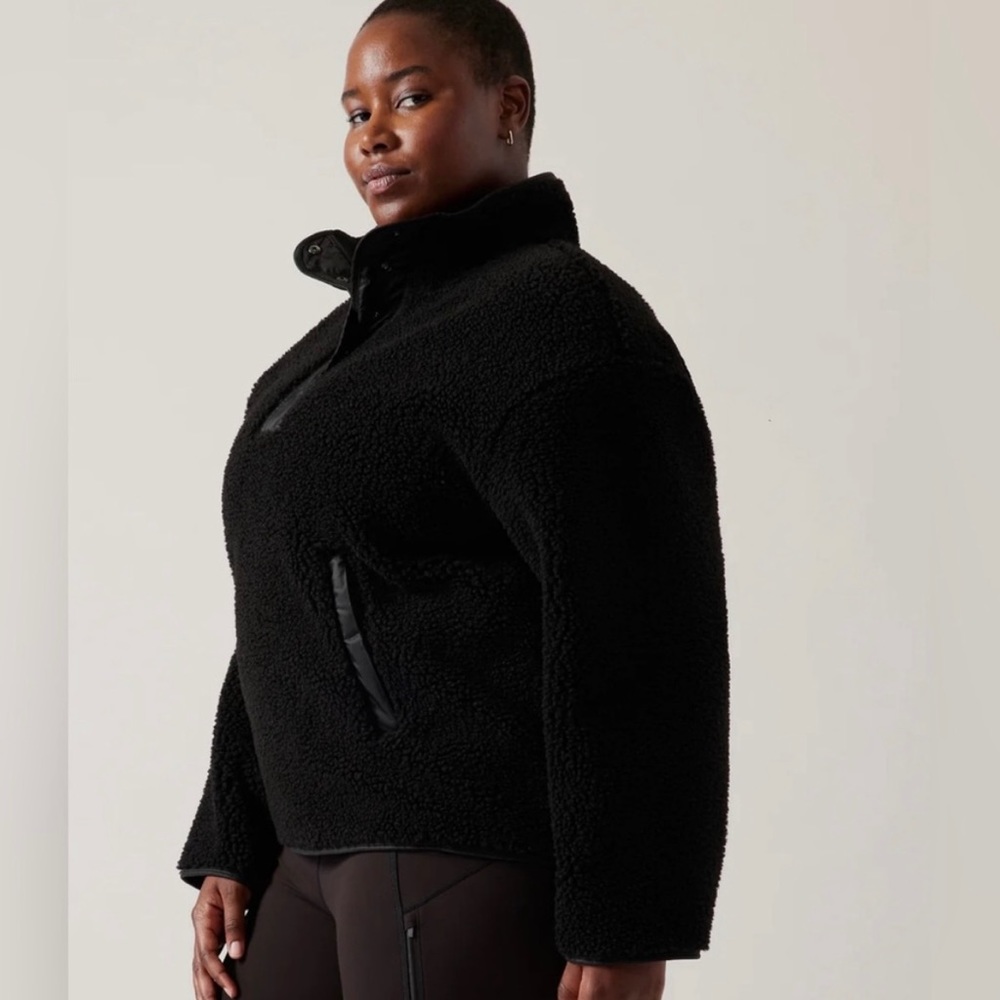 Athleta Cozy Sherpa Snap Sweatshirt Black Size Medium - Picture 3 of 14